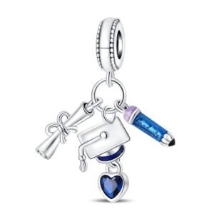 Eurocharms Strieborný Prívesok S925 Čiapka, Diplom, Ceruzka