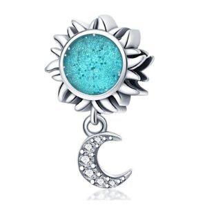 Strieborný prívesok S925 Žiarivé Slnko a Mesiac