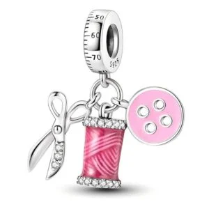 Eurocharms Strieborný Prívesok S925 Nožničky, Niť a Gombík
