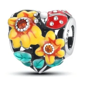 Eurocharms Strieborný Prívesok S925 Srdce s Kvetmi a Lienkou